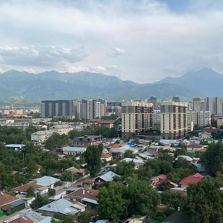 Heaven Apartment Mountain View Almaty Exterior foto