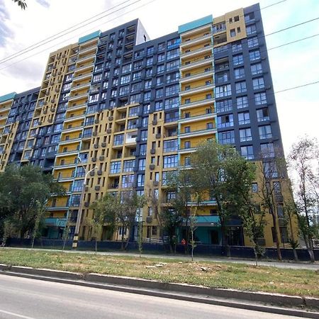 Heaven Apartment Mountain View Almaty Exterior foto