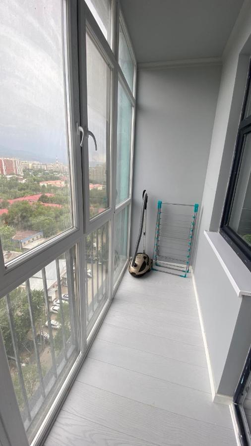 Heaven Apartment Mountain View Almaty Exterior foto