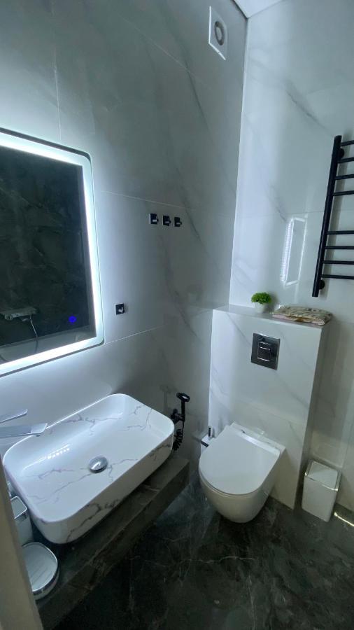 Heaven Apartment Mountain View Almaty Exterior foto